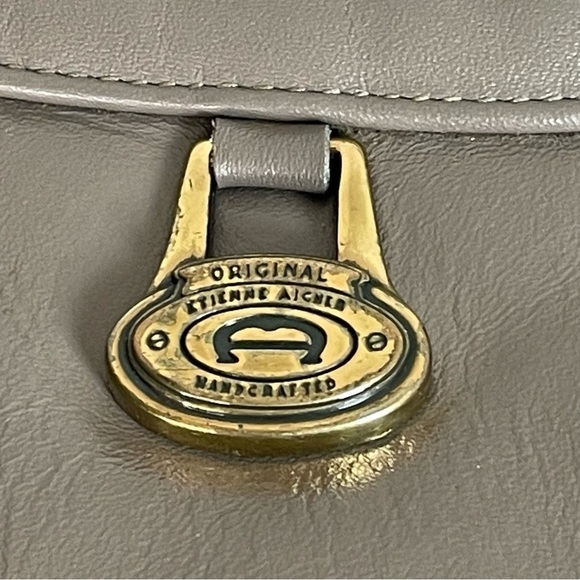 ETIENNE AIGNER Vintage Leather Bag Zipper Greige Taupe Minimalist - Picture 12 of 16